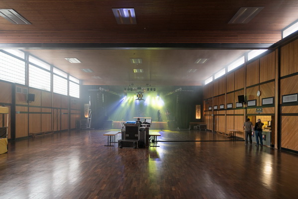 Bild 1 von 110  -  91 kB