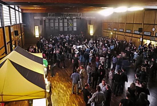 Image 3 of 145  -  122 kB