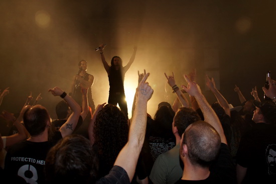 Image 70 of 145  -  98 kB