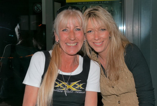 Image 100 of 145  -  87 kB