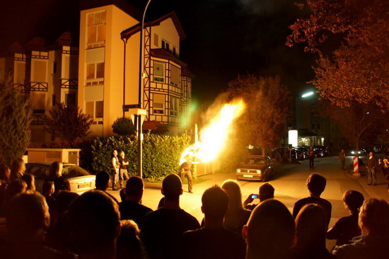 Image 124 of 145  -  136 kB