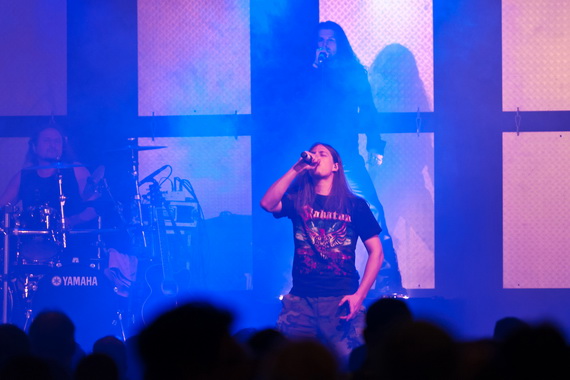 Image 33 of 84  -  93 kB