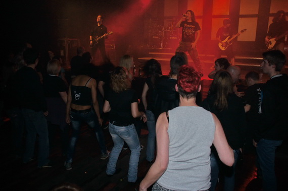 Image 51 of 84  -  105 kB