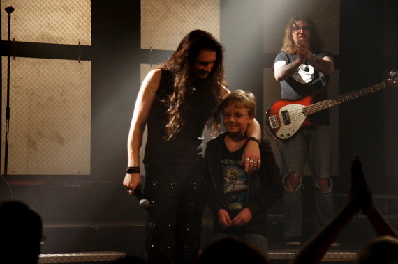 Image 72 of 84  -  112 kB