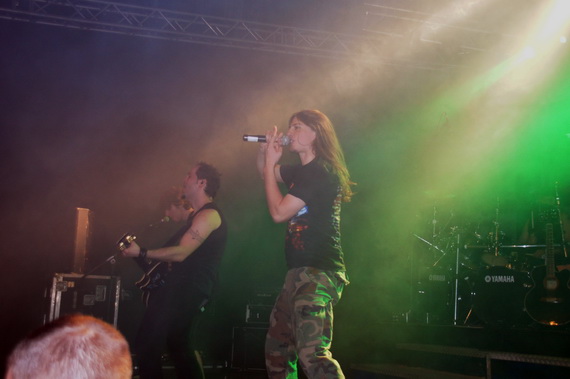 Image 80 of 84  -  98 kB