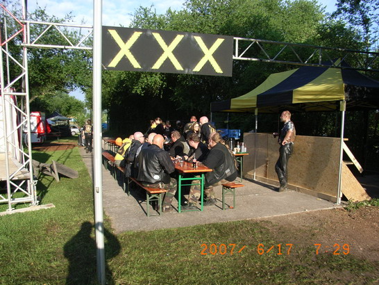 Bild 142 von 170  -  124 kB