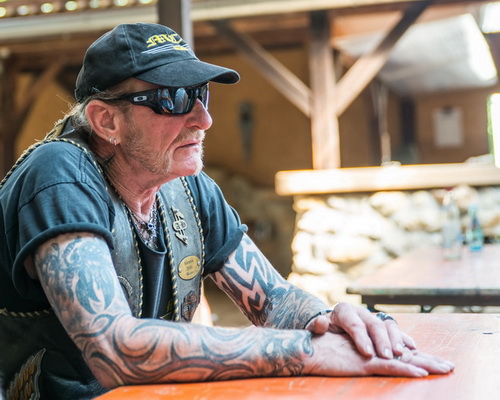 Bild 21 von 84  -  95 kB