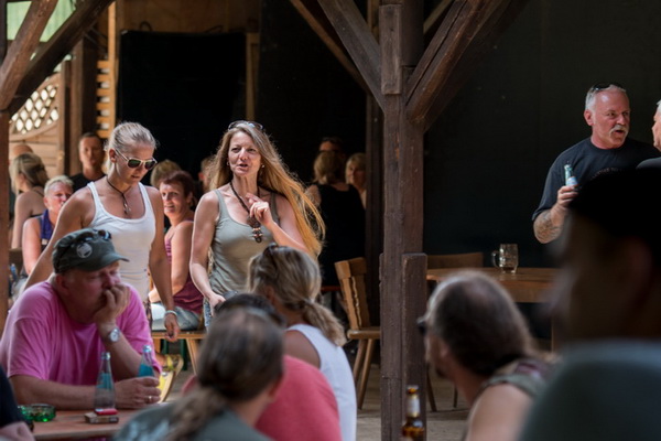 Bild 65 von 84  -  90 kB