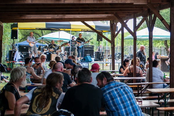 Bild 74 von 84  -  142 kB