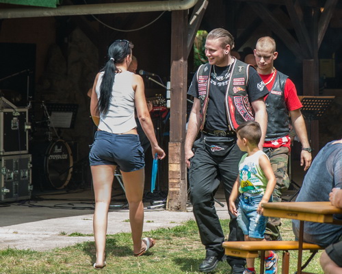 Bild 39 von 60  -  109 kB