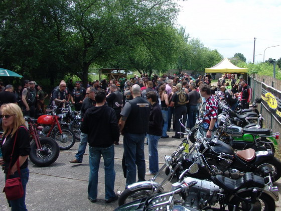 Bild 100 von 136  -  122 kB