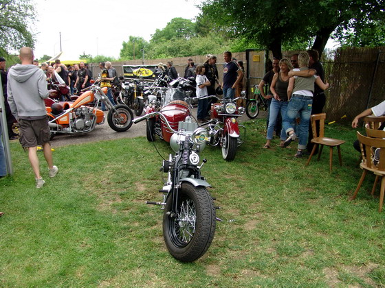 Bild 120 von 136  -  132 kB