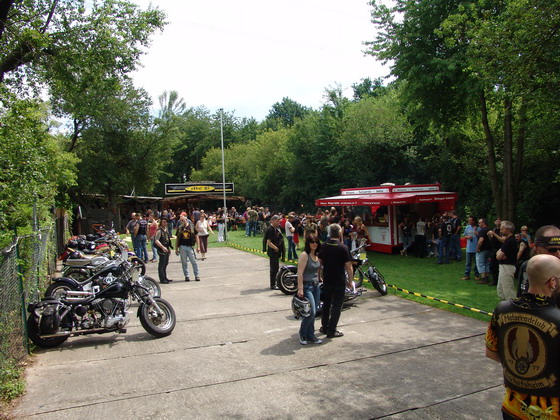 Bild 13 von 64  -  122 kB