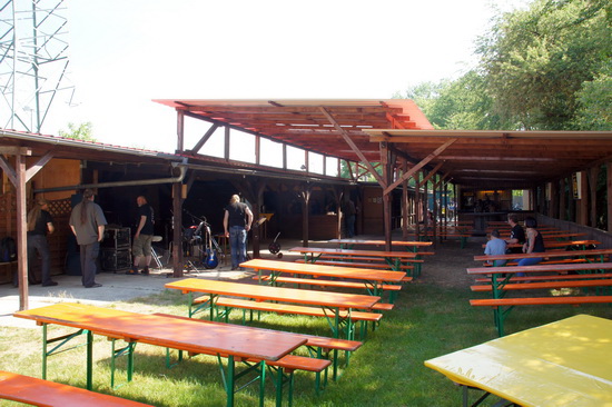 Image 1 of 112  -  147 kB