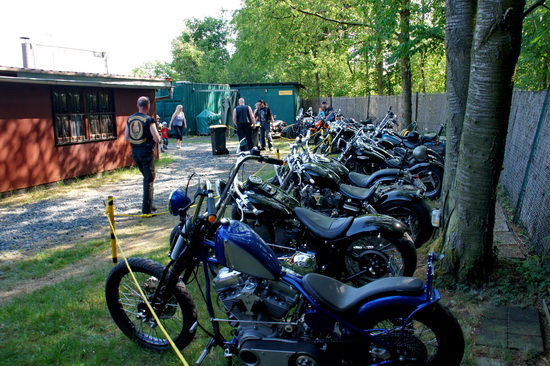 Image 4 of 112  -  179 kB