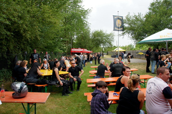 Image 33 of 112  -  172 kB