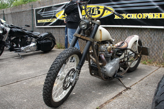 Image 44 of 112  -  171 kB