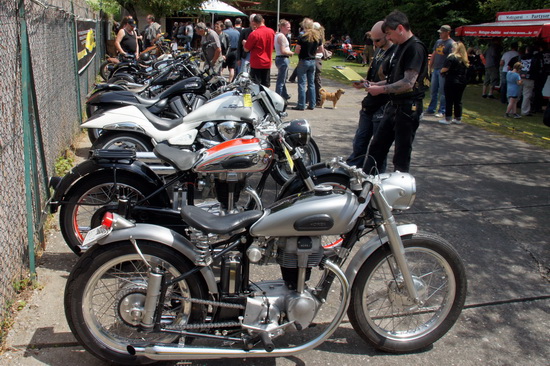 Image 80 of 112  -  176 kB