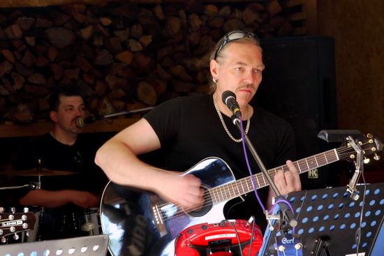 Image 86 of 112  -  99 kB