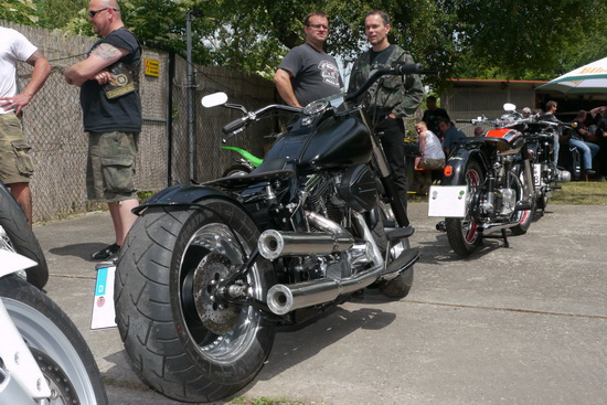 Image 92 of 112  -  133 kB