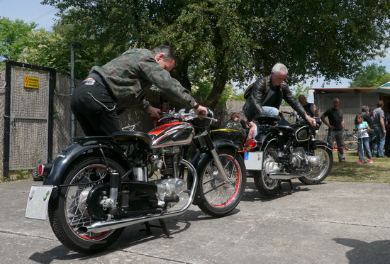 Image 94 of 112  -  143 kB