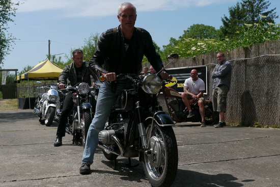 Image 95 of 112  -  118 kB