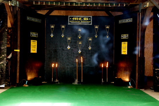 Image 97 of 112  -  129 kB