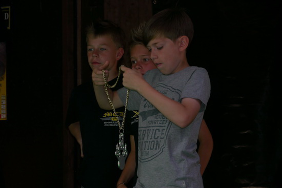 Image 98 of 112  -  56 kB