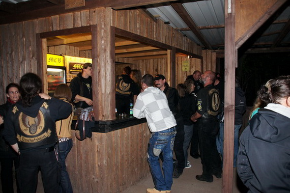 Image 9 of 32  -  141 kB