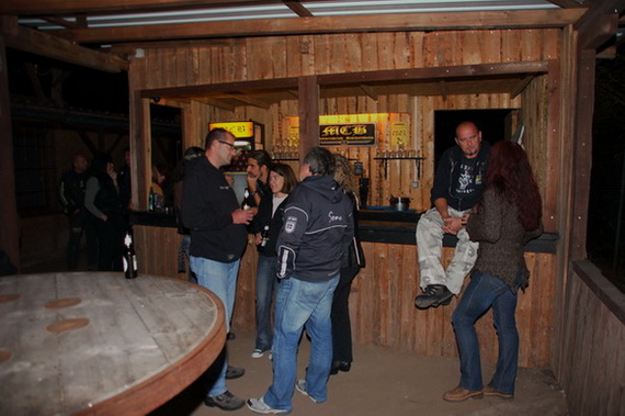 Image 15 of 32  -  131 kB