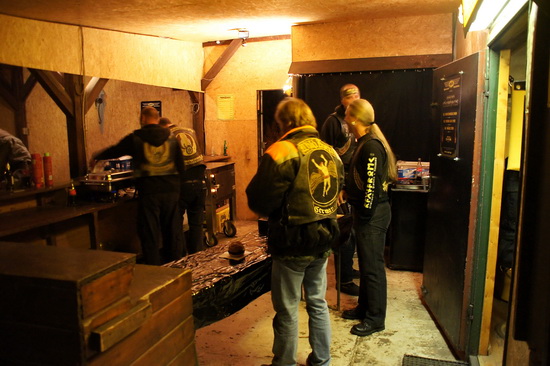 Image 32 of 56  -  140 kB