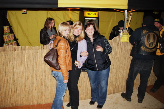 Image 49 of 56  -  142 kB