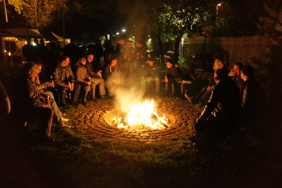 Image 54 of 56  -  133 kB