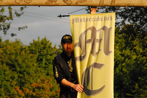 Bild 1 von 40  -  94 kB